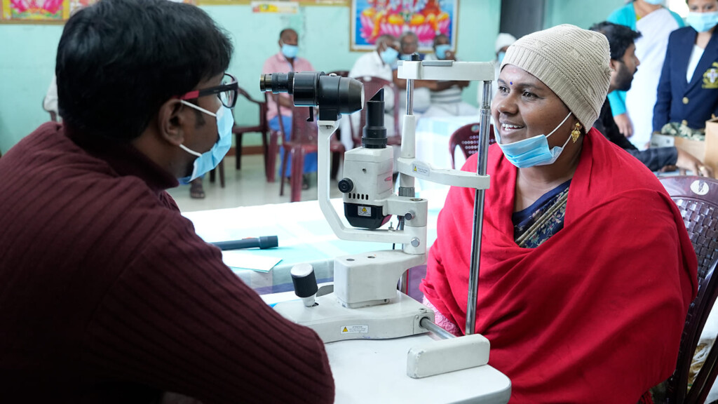 kuruthukuli free eye camp