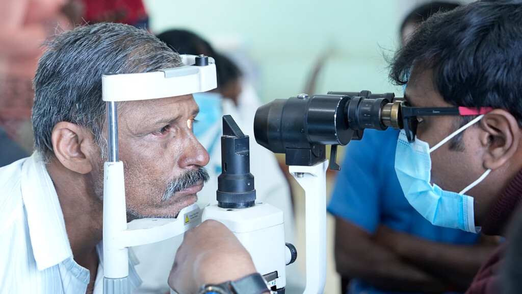 ooty kuruthukuli free eye camp