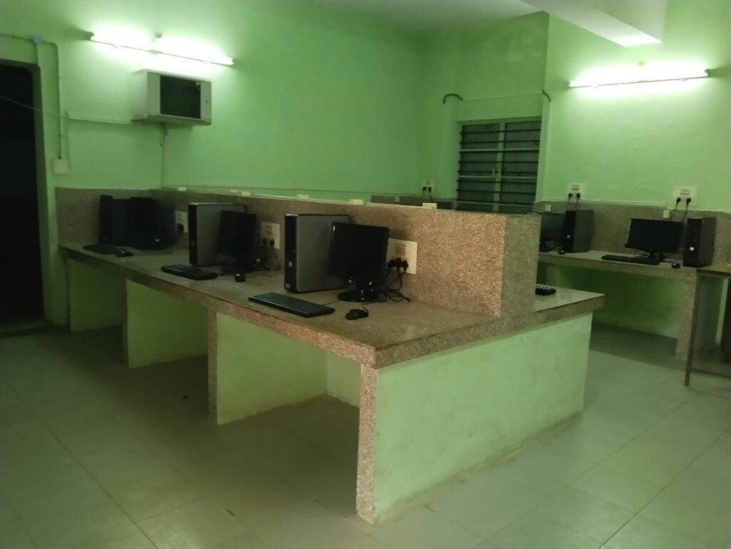 ghss nanjanadu multimedia lab p c t